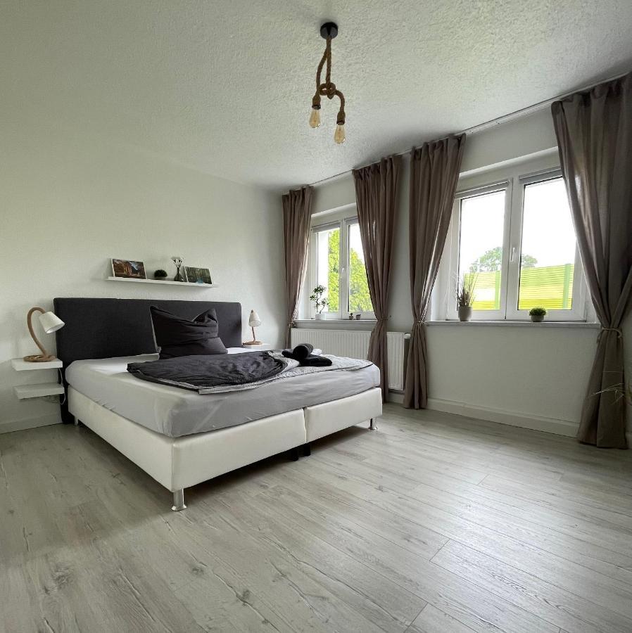 Neu Familienfreundliche Fewo In Seennaehe Im Leipziger Sueden Markkleeberg Buitenkant foto